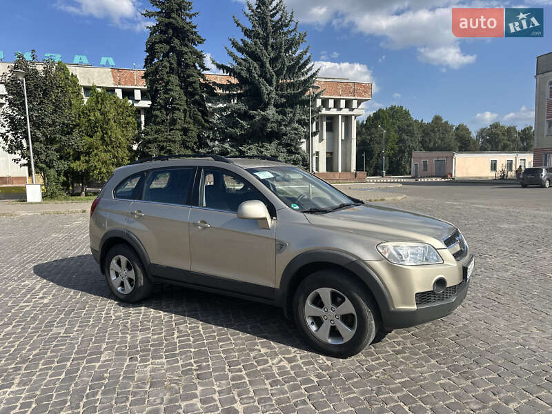 Позашляховик / Кросовер Chevrolet Captiva 2010 в Кам'янець-Подільському
