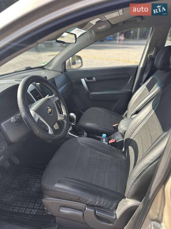 Позашляховик / Кросовер Chevrolet Captiva 2010 в Кам'янець-Подільському