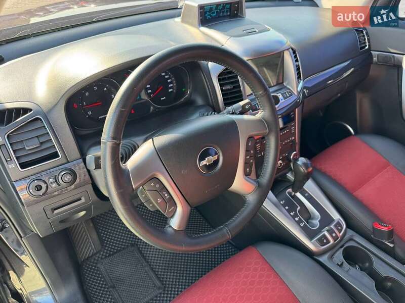 Внедорожник / Кроссовер Chevrolet Captiva 2014 в Киеве