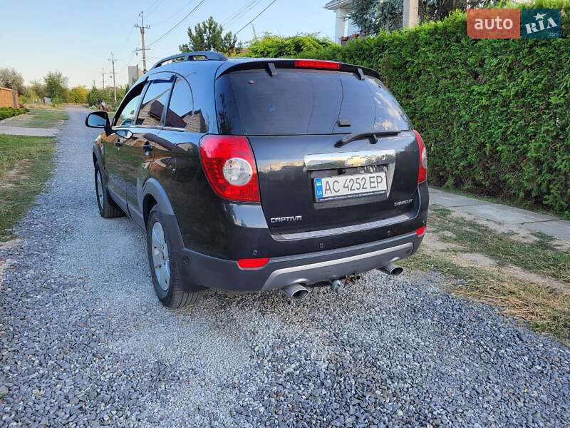Внедорожник / Кроссовер Chevrolet Captiva 2008 в Николаеве