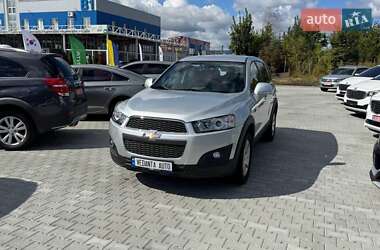 Внедорожник / Кроссовер Chevrolet Captiva 2015 в Киеве