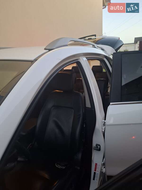 Позашляховик / Кросовер Chevrolet Captiva 2013 в Львові