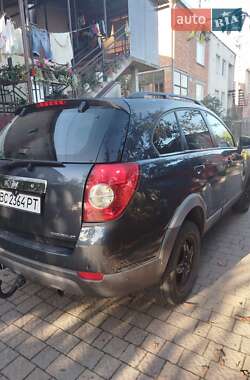 Внедорожник / Кроссовер Chevrolet Captiva 2007 в 