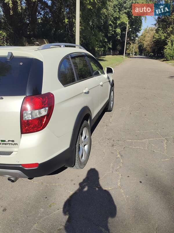 Позашляховик / Кросовер Chevrolet Captiva 2012 в Кам'янському