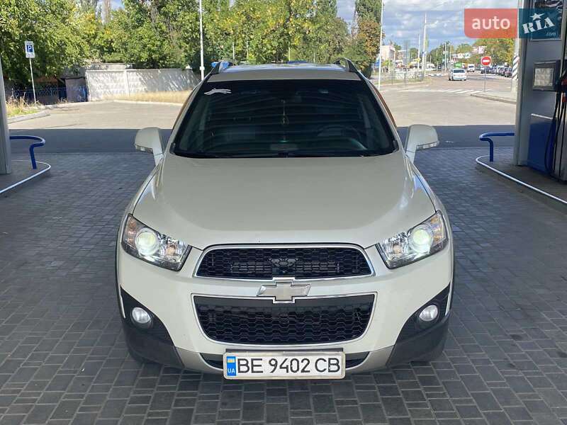 Позашляховик / Кросовер Chevrolet Captiva 2012 в Миколаєві