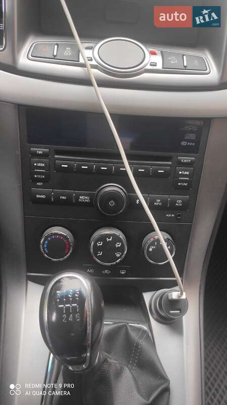 Внедорожник / Кроссовер Chevrolet Captiva 2011 в Новом Роздоле