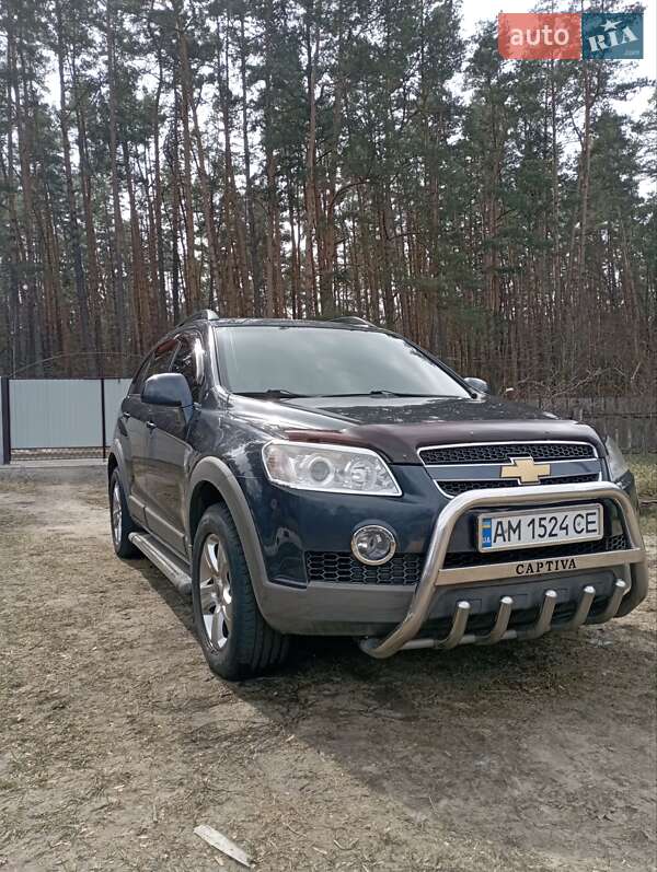 Позашляховик / Кросовер Chevrolet Captiva 2007 в Житомирі