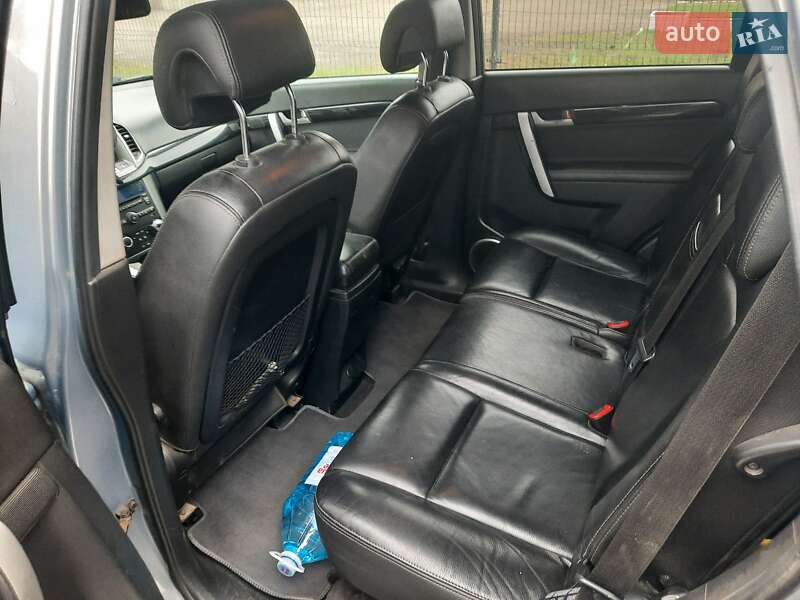 Позашляховик / Кросовер Chevrolet Captiva 2011 в Ковелі