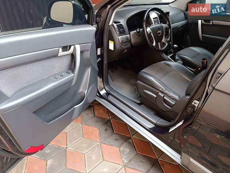 Внедорожник / Кроссовер Chevrolet Captiva 2010 в Хмельницком