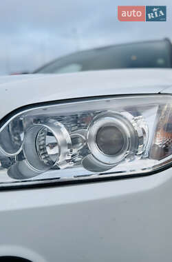 Внедорожник / Кроссовер Chevrolet Captiva 2010 в 
