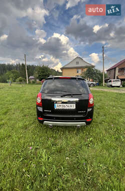 Внедорожник / Кроссовер Chevrolet Captiva 2008 в 