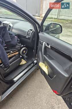 Позашляховик / Кросовер Chevrolet Captiva 2011 в 