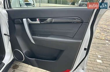 Внедорожник / Кроссовер Chevrolet Captiva 2014 в 