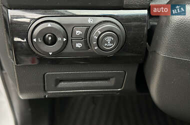 Внедорожник / Кроссовер Chevrolet Captiva 2012 в 