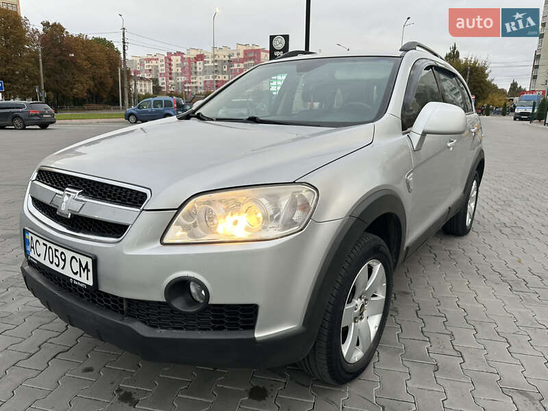Внедорожник / Кроссовер Chevrolet Captiva 2006 в Луцке