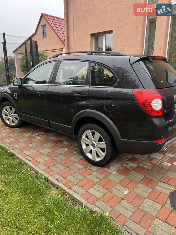 Позашляховик / Кросовер Chevrolet Captiva 2010 в Полтаві фото 2 Позашляховик / Кросовер Chevrolet Captiva 2010 в Полтаві