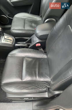 Внедорожник / Кроссовер Chevrolet Captiva 2010 в 