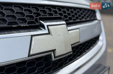 Внедорожник / Кроссовер Chevrolet Captiva 2009 в 