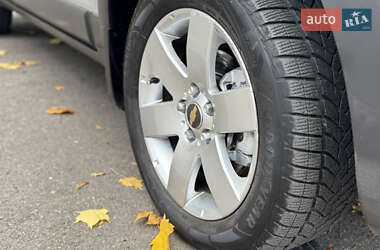 Внедорожник / Кроссовер Chevrolet Captiva 2009 в 