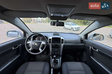 Внедорожник / Кроссовер Chevrolet Captiva 2009 в 