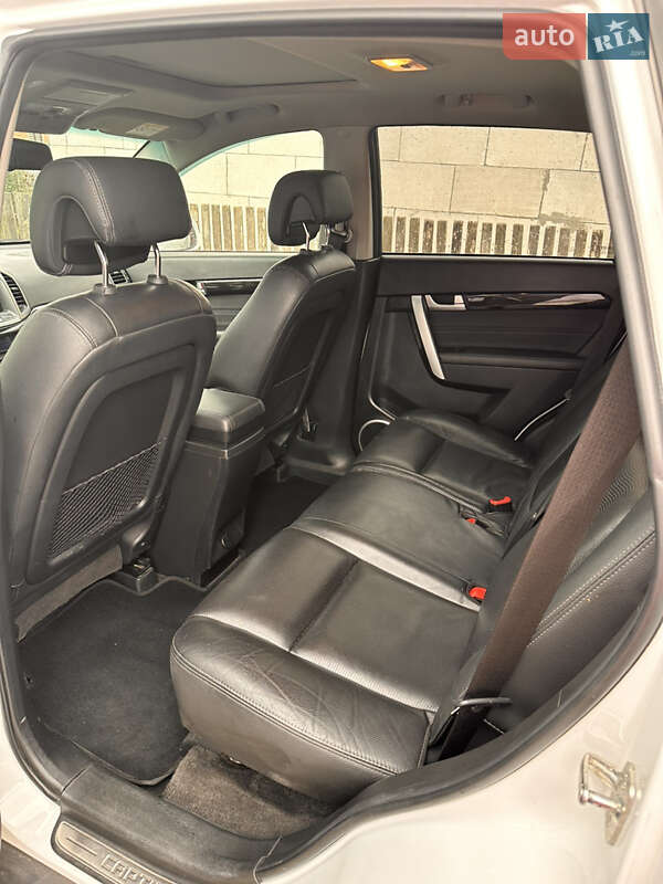 Внедорожник / Кроссовер Chevrolet Captiva 2013 в Луцке фото 7 Внедорожник / Кроссовер Chevrolet Captiva 2013 в Луцке