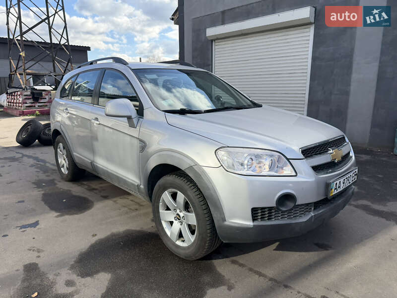 Внедорожник / Кроссовер Chevrolet Captiva 2007 в Киеве фото 3 Внедорожник / Кроссовер Chevrolet Captiva 2007 в Киеве