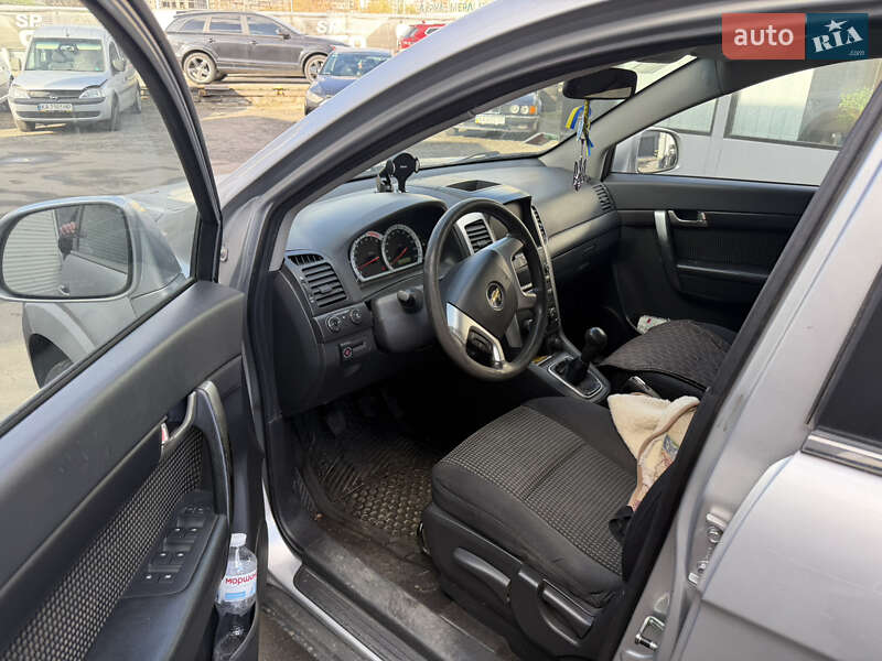 Внедорожник / Кроссовер Chevrolet Captiva 2007 в Киеве фото 7 Внедорожник / Кроссовер Chevrolet Captiva 2007 в Киеве