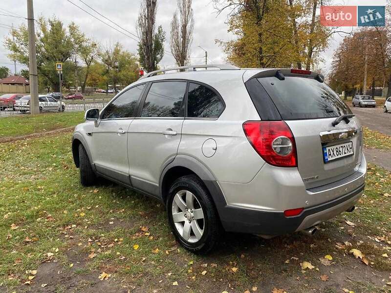 Внедорожник / Кроссовер Chevrolet Captiva 2011 в Харькове фото 7 Внедорожник / Кроссовер Chevrolet Captiva 2011 в Харькове