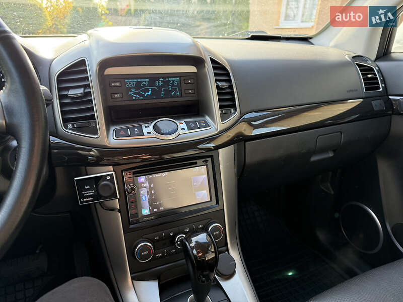 Внедорожник / Кроссовер Chevrolet Captiva 2014 в Тернополе