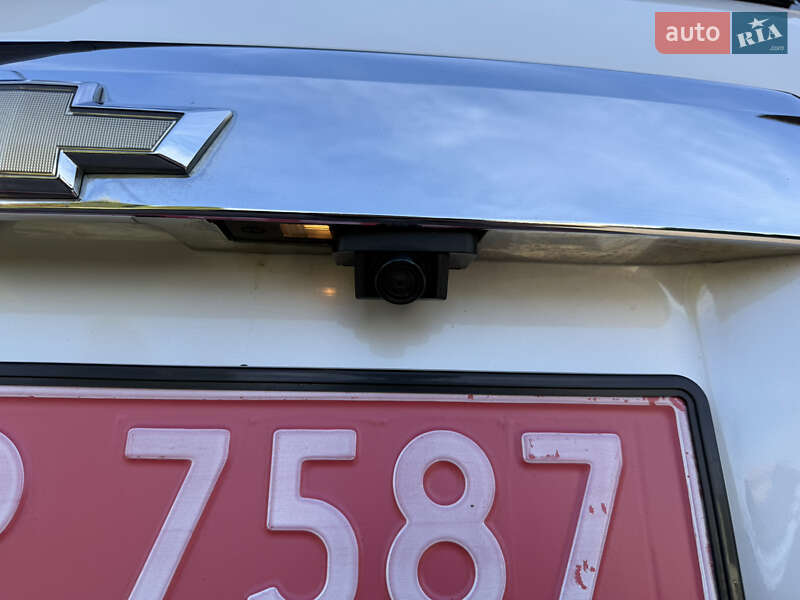 Внедорожник / Кроссовер Chevrolet Captiva 2014 в Тернополе