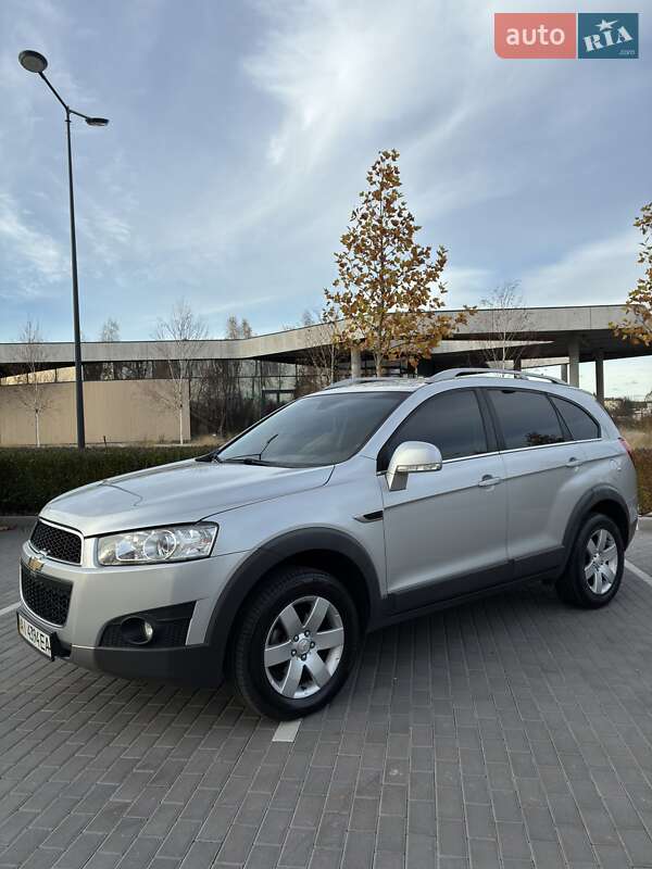 Внедорожник / Кроссовер Chevrolet Captiva 2011 в Ирпене фото 6 Внедорожник / Кроссовер Chevrolet Captiva 2011 в Ирпене