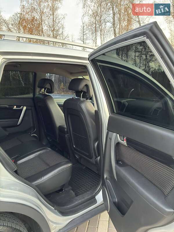 Внедорожник / Кроссовер Chevrolet Captiva 2011 в Ирпене фото 13 Внедорожник / Кроссовер Chevrolet Captiva 2011 в Ирпене
