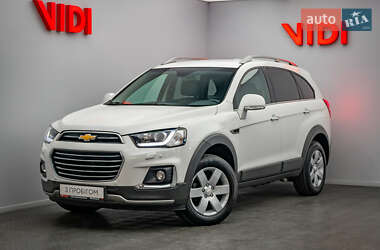Позашляховик / Кросовер Chevrolet Captiva 2016 в Києві