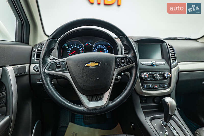 Позашляховик / Кросовер Chevrolet Captiva 2016 в Києві фото 12 Позашляховик / Кросовер Chevrolet Captiva 2016 в Києві