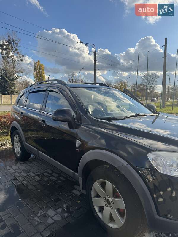 Внедорожник / Кроссовер Chevrolet Captiva 2009 в Харькове