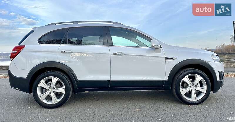 Внедорожник / Кроссовер Chevrolet Captiva 2014 в Бурштыне