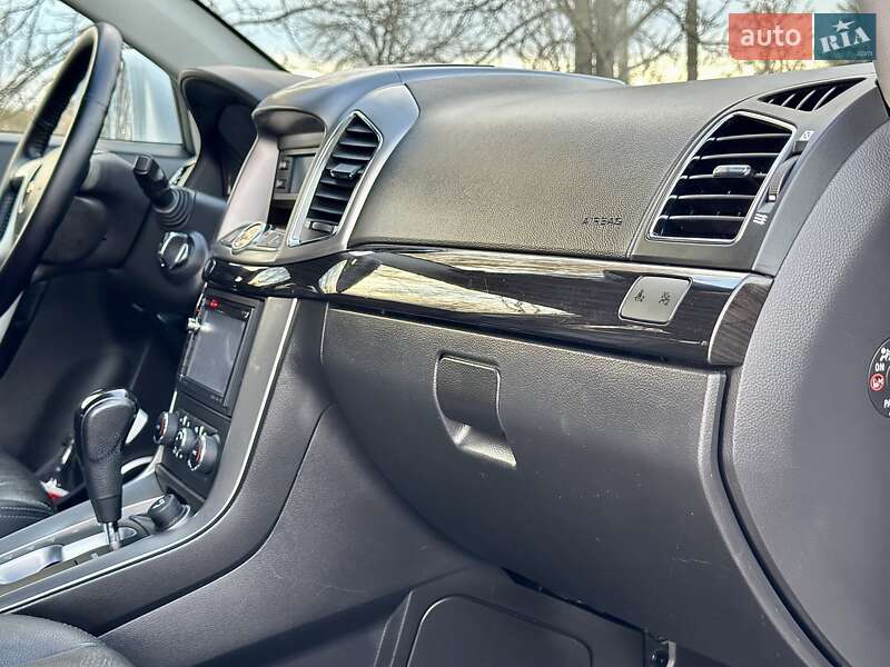 Внедорожник / Кроссовер Chevrolet Captiva 2014 в Бурштыне