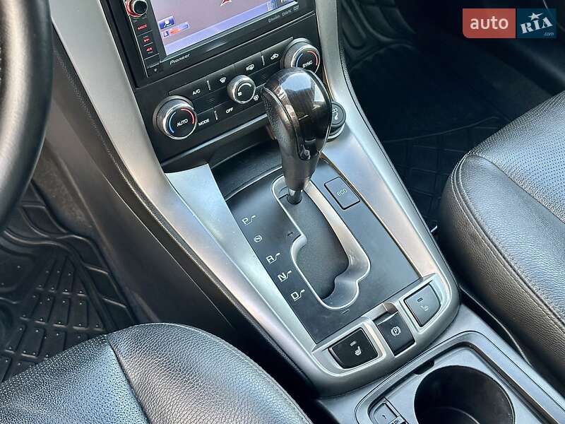 Внедорожник / Кроссовер Chevrolet Captiva 2014 в Бурштыне