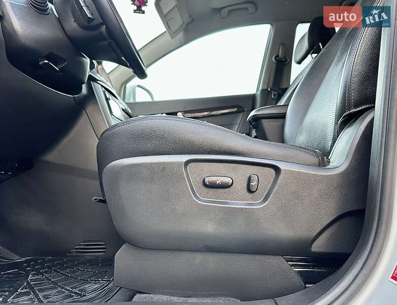 Внедорожник / Кроссовер Chevrolet Captiva 2014 в Бурштыне