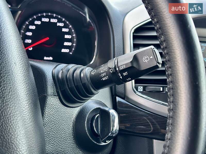 Внедорожник / Кроссовер Chevrolet Captiva 2014 в Бурштыне