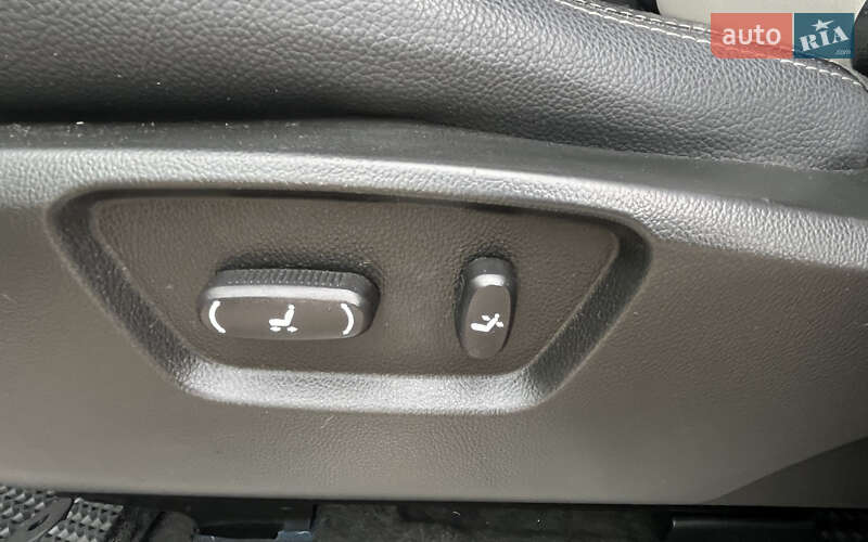 Внедорожник / Кроссовер Chevrolet Captiva 2012 в Стрые фото 17 Внедорожник / Кроссовер Chevrolet Captiva 2012 в Стрые