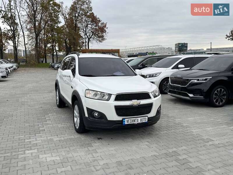 Внедорожник / Кроссовер Chevrolet Captiva 2013 в Киеве фото 3 Внедорожник / Кроссовер Chevrolet Captiva 2013 в Киеве