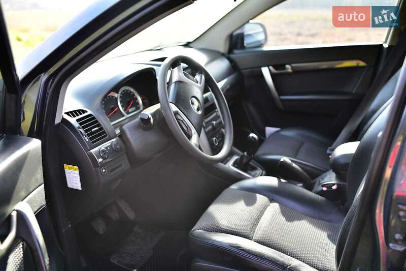 Внедорожник / Кроссовер Chevrolet Captiva 2008 в Вижнице