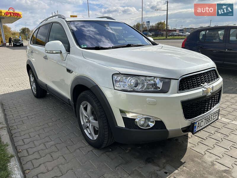 Позашляховик / Кросовер Chevrolet Captiva 2011 в Луцьку фото 2 Позашляховик / Кросовер Chevrolet Captiva 2011 в Луцьку