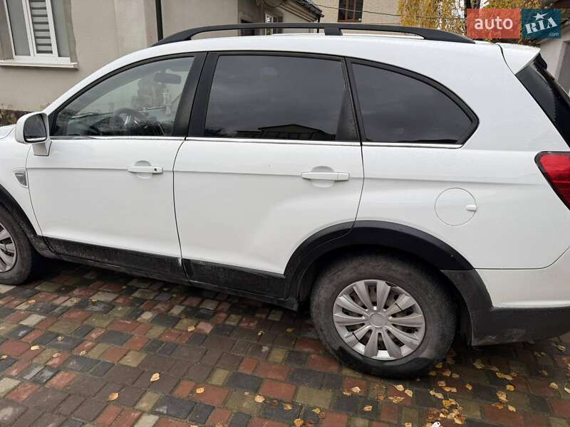 Позашляховик / Кросовер Chevrolet Captiva 2007 в Кременці фото 5 Позашляховик / Кросовер Chevrolet Captiva 2007 в Кременці