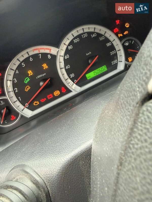 Позашляховик / Кросовер Chevrolet Captiva 2007 в Кременці фото 16 Позашляховик / Кросовер Chevrolet Captiva 2007 в Кременці