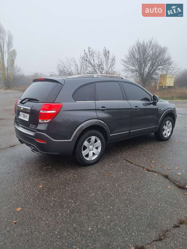 Внедорожник / Кроссовер Chevrolet Captiva 2016 в Харькове