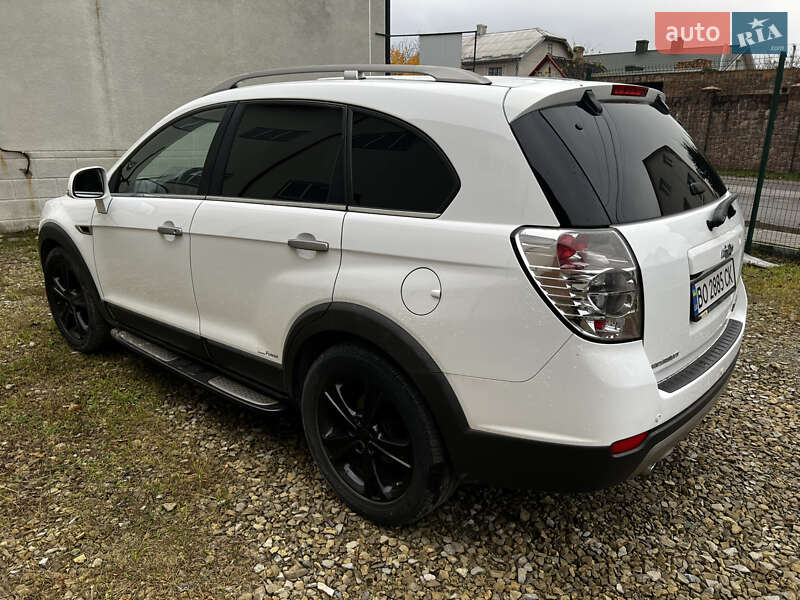 Внедорожник / Кроссовер Chevrolet Captiva 2012 в Чорткове