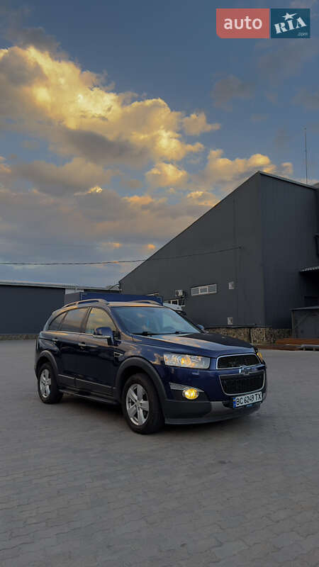 Внедорожник / Кроссовер Chevrolet Captiva 2012 в Стрые