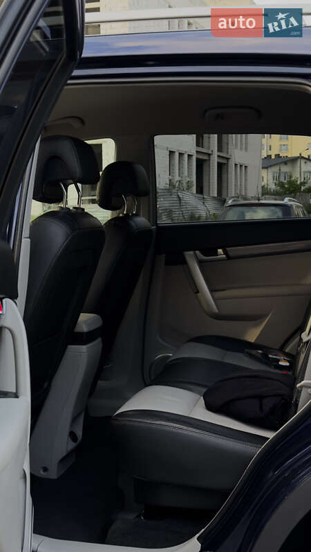 Внедорожник / Кроссовер Chevrolet Captiva 2012 в Стрые